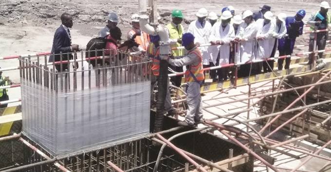 2. Hwange Thermal Power Station expansion.A US$1.5 billion project funded by China.This one is a Giga-Deal.The deal will see the completion of Units 7 & 8, adding 600 MW to the grid It started in 2018 is now 40% complete.More than 2000 people employed!!