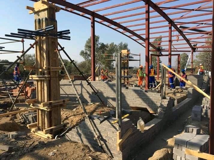 7. Beitbridge Border Post ModernisationThis is a US$239 million project that will see the expansion & modernisation of the Beitbridge Border Post.President  @edmnangagwa launched the project in July 2018.Construction is already underway.Jobs, Jobs, Jobs!FACT!