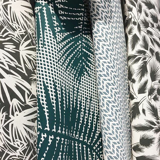 P R I N T S &amp; P A T T E R N S .
.
.
.
#palms #tropic #patterns #geometric #shapes #mixitup #screenprinted #fabrics #homewares #tropicalprints #textiledesigns #handprinted #madeintheuk #designermaker #laragorlach instagram.com/p/B8THIbtHZZ6/