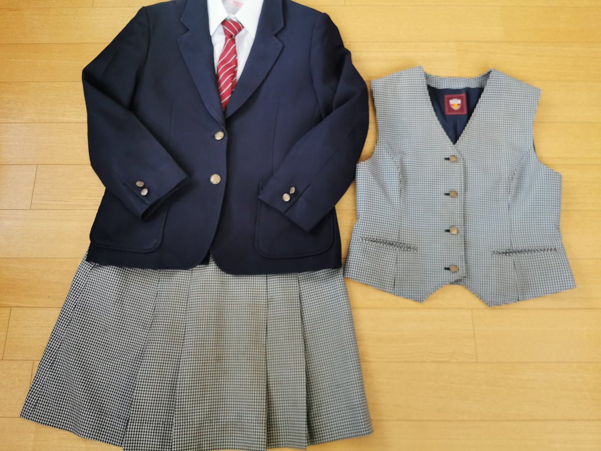 制服買取 買い取り 専門店デジタルウェブ Auf Twitter 市立札幌新川高校 北海道 の制服セットを買い取らせて頂きました 写真は旧制服 ベストも付属するスリーピーススタイルです デジタルウェブへお売り頂きありがとうございました 制服 学生服 制服買取