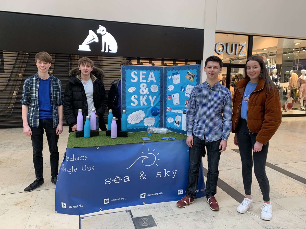 seaandsky tweet media