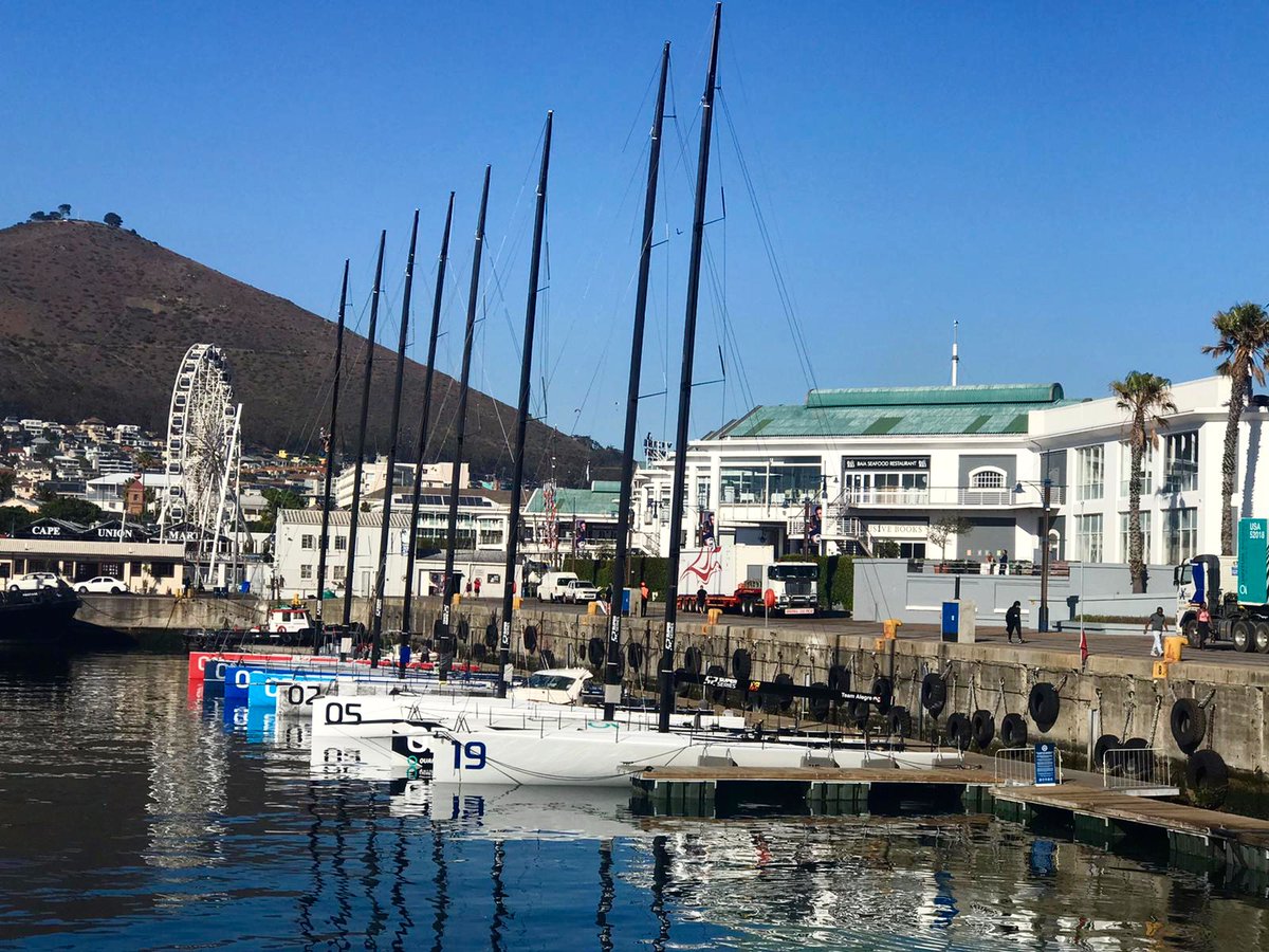 52SUPERSERIES's tweet photo. 🇿🇦 The @52SUPERSERIES has landed in the @CityofCT! The TP52s are currently berthed at the @VandAWaterfront where they will be put on cradles until later this month. https://t.co/EO2OWz9dwv