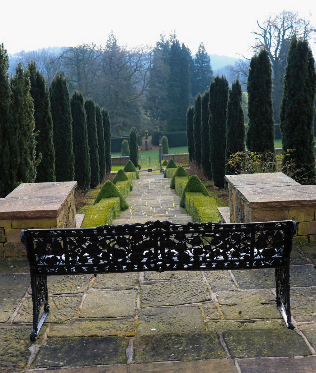 Mistyrobert's tweet photo. What a wonderful place to just sit and admire :) @MyFaveBench #hoptonhall https://t.co/2vJyZt9CP7
