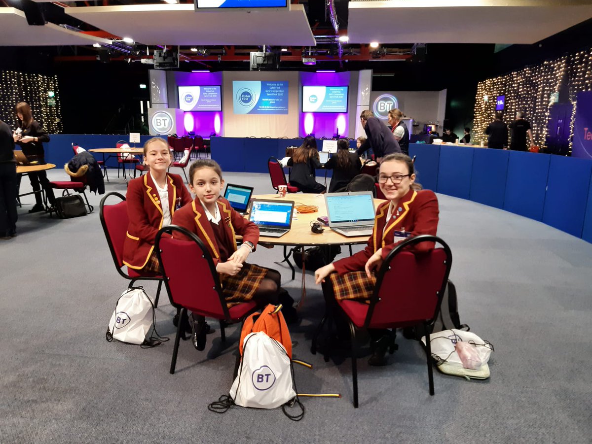 HeadFelstedPrep's tweet image. Our girls all set up for the GCHQ sponsored Cyber first competition regional final #codebreaking @HeadFelsted @felstedprep @iapsuk @adastralpark @NCSC @BTEarlyCareers #GirlsComp20