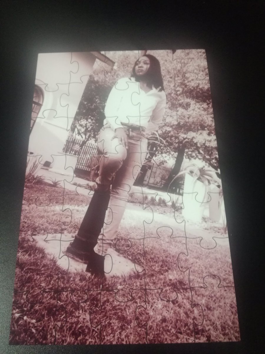 ThatoKgoele's tweet image. Valentine's Day is around the corner... Get your valentine a printed goodie!

Printed cushions
• R150 normal size
• R200 larger size

Teddy bears 
• R150

Puzzles
• R130 normal puzzle
• R150 wooden puzzle

dm me !

#ZoziComeshome #DriveHope #MensConference2020 rasta Ntsiki