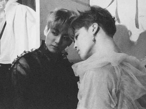 ParkJeonLuvve's tweet photo. You be you
And I'll be me 
It is all we'll ever need 

*•.¸♡ ♡♡ ♡¸.•*♡*•.¸♡ ♡♡ ♡¸.•* https://t.co/2hLbbZb3vM