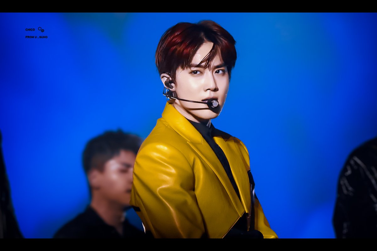 초록색 조명이 아니였으면 어땠을까싶어서 
최선을 다해본 컬러버전의 준면도 뿅뿅  ( つ’0’)つ—̳͟͞͞♥ 

191230