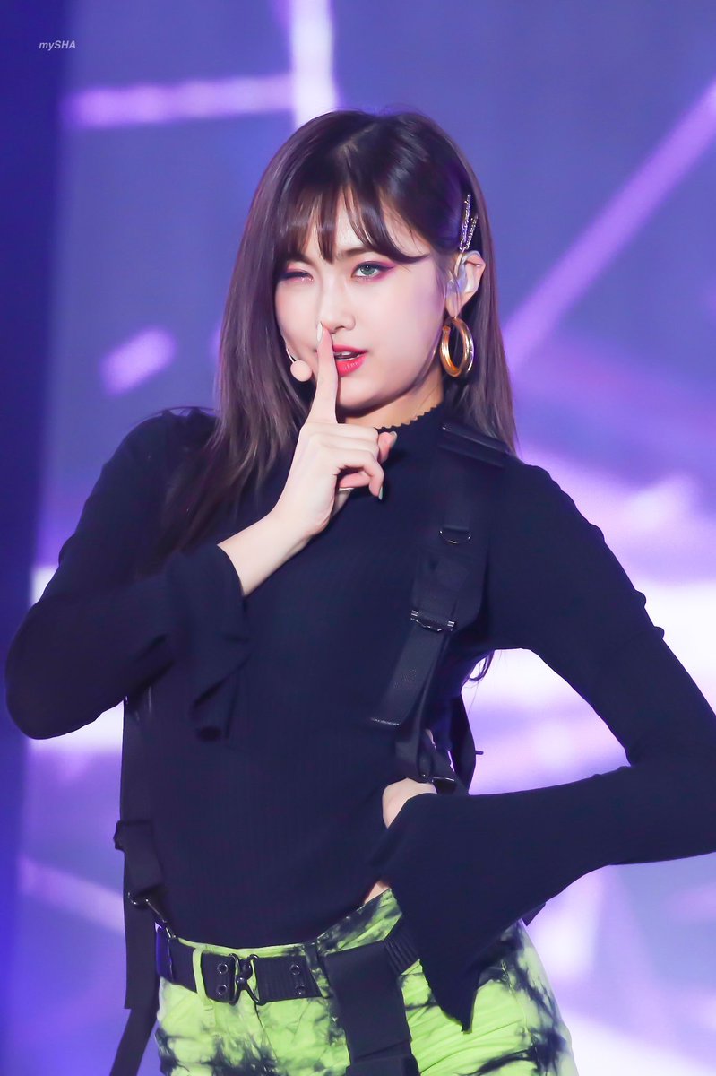fuck it. aisha as soojin : thread