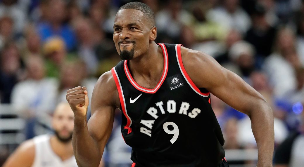 elnuevodiariord's tweet image. Ibaka vuelve a ser el líder ganador de Raptors; Rubio, el cerebro de Suns

elnuevodiario.com.do/?p=821577

#ElNuevoDiarioRD #Ibaka #Raptors #NBA2K20