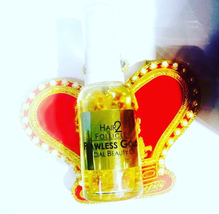 ♥️A lil 24k treat perfect for Valentine’s Day ♥️👑

Rejuvenate| Nourish |Renew

Flawless gold ultra lightweight elixir: Use daily after cleansing and toning Rejuvenate lock in moisture plump and glow 
SHOP_ hair2follicle.com
#24k #skincare #flawlessgold 
#valentinesdaygift
