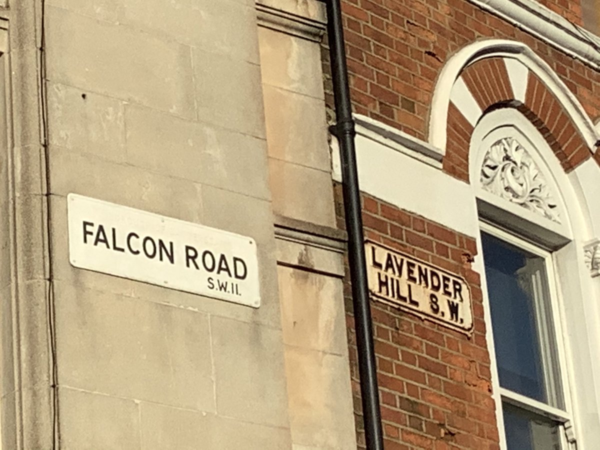 holland_tom's tweet photo. “Even under the hoot & snarl of cars & white vans the falcon can still, if he works at it, hear the falconer” - Iain Sinclair on Falcon Road
Psychogeography is a wonderful thing... #Falconbrook https://t.co/0U00tVaT4f