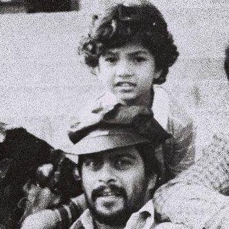FilmHistoryPic's tweet photo. (1987) Malgudi Days

Indian Railways decided to rename Arasalu Railway station in Shimoga District, to Malgudi Railway station as homage to the location of the TV show

director Shankar Nag, master Manjunath &amp; Girish Karnad https://t.co/DGSTOLGdM7