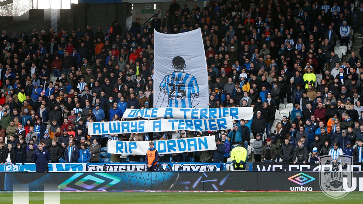 Huddersfield Town (@htafc) on Twitter photo 