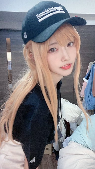 Twitterのコスプレ画像2