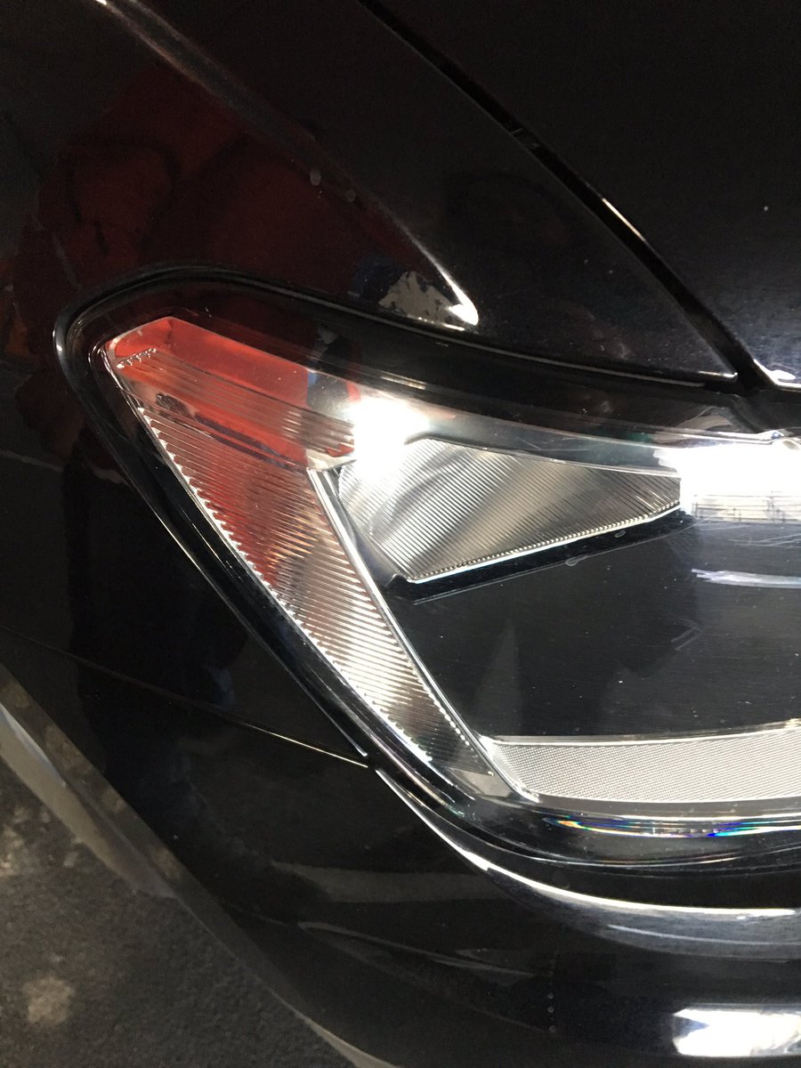 FernandaHarten's tweet photo. @SixtDE just letting you know that we found some marks in our rental car that were not recorded in the contract. Munchen airport 14481014 https://t.co/aqedZqHJGW