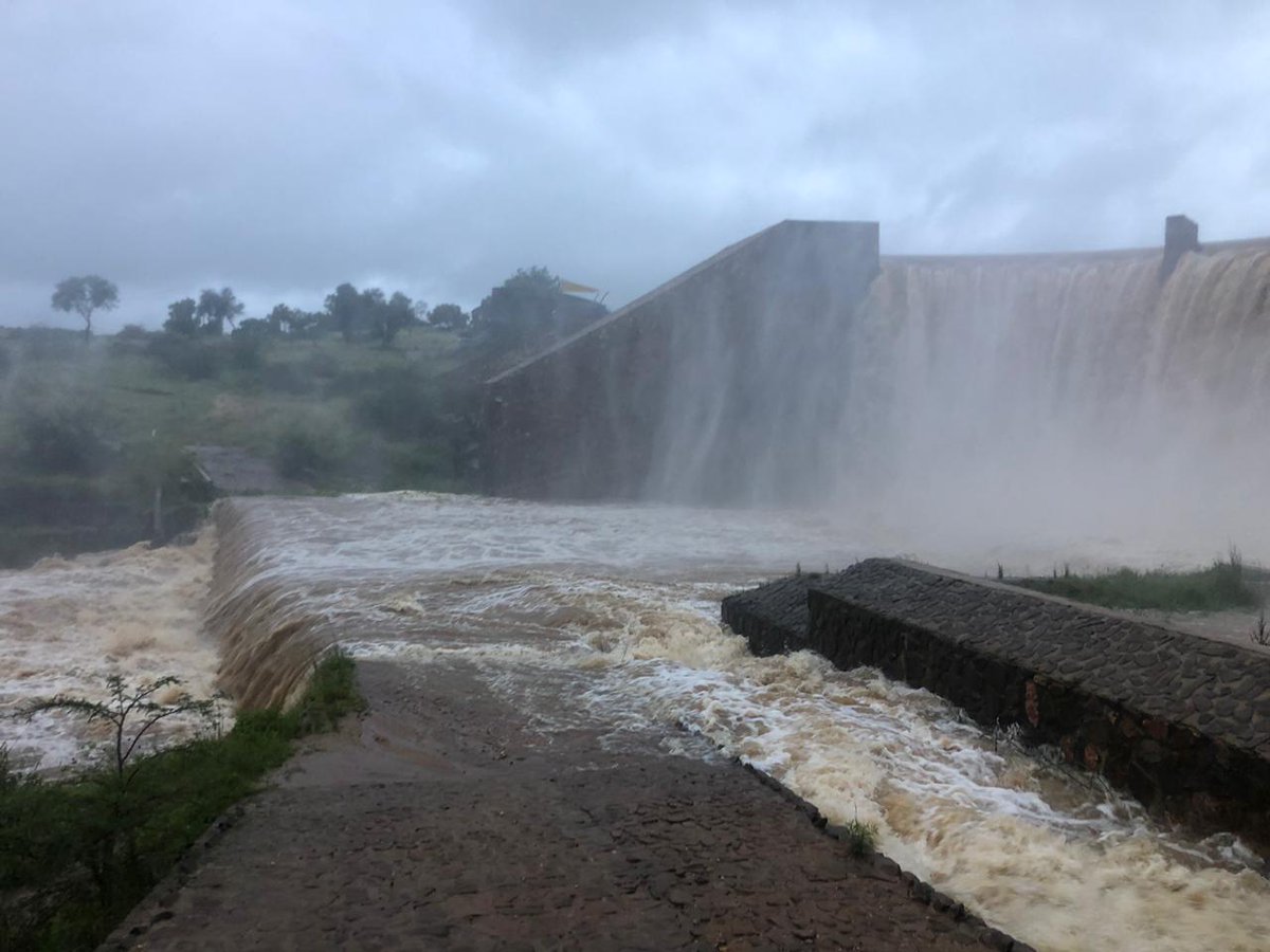 expafrica's tweet photo. 25km Adventure race for tomorrow, 9 February postpone due to severe flooding at the race venue and unsafe for our teams! Next date: 15 March! More information to follow! #racenews #kineticevents #25kmadventure https://t.co/hWyK1OZkGQ https://t.co/D0hu6YOMdY