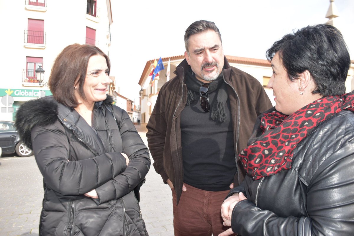 PSOE_Cuenca's tweet photo. Hoy celebramos un encuentro comarcal en El Provencio con compañeros y compañeras de la zona de La Mancha conquense. ¡Gracias a todos por venir! #juntossumamos #PSOE https://t.co/s9NQE0SvcI