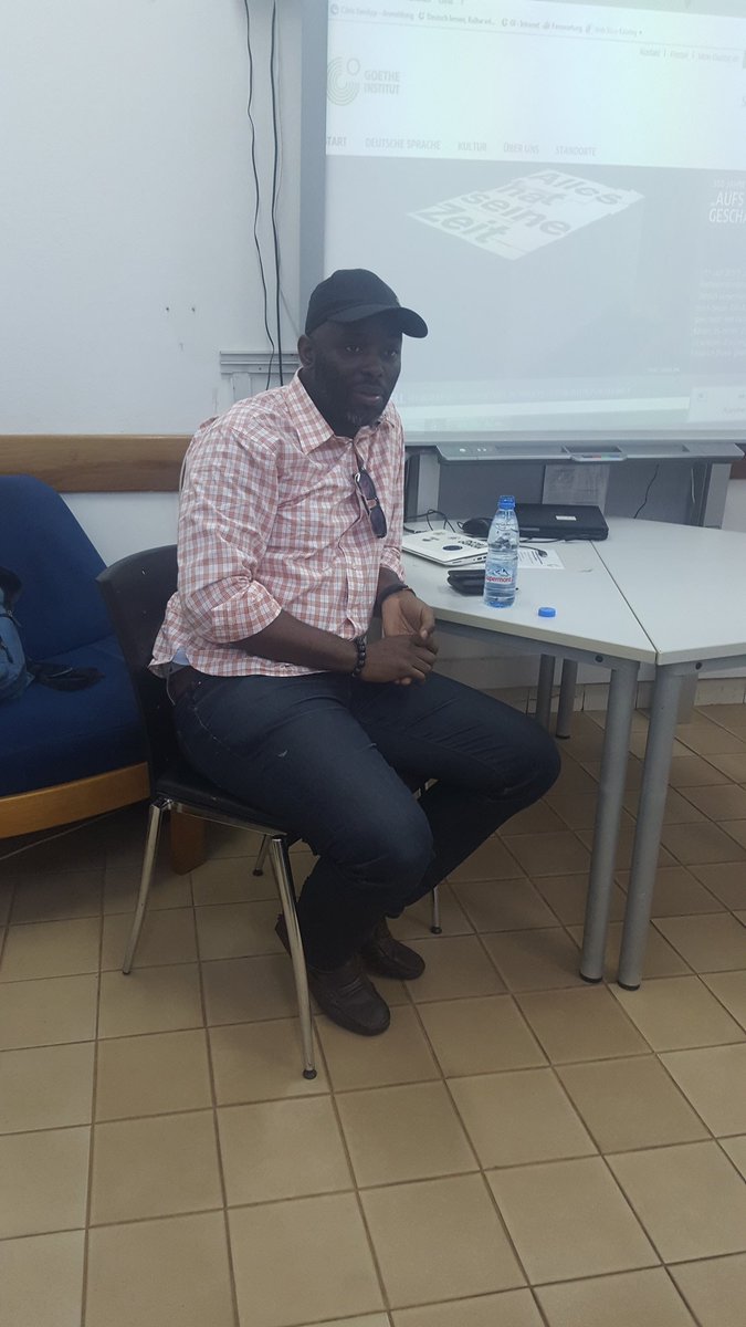 petit_ecolier's tweet photo. Parole à @christdjoko1 

#Bloghub237 https://t.co/ELVyDokJ9I