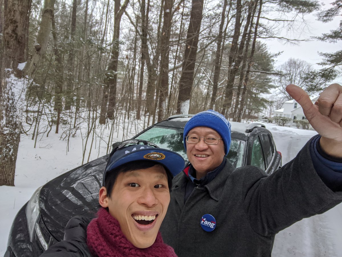 pdiddlyz's tweet photo. Hey #YangGang 😉 Here's a pic from Thursday -- people were snowed in so we had a higher canvassing rate. On Friday it was rain, so people respected our hustle. Don't obsess over bad "weather"; instead, realize people are overwhelmingly undecided. Let's Yang them. #Yang2020 🧢 https://t.co/3yoqPnck9r