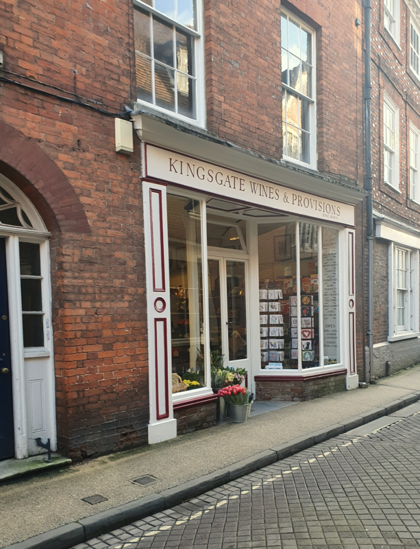 winchwhatsup's tweet photo. We've chosen our Top Five Food and Drink Produce Shops in Winchester - check them out here... https://t.co/6QsHBgn6ih https://t.co/yllYkP09Gk