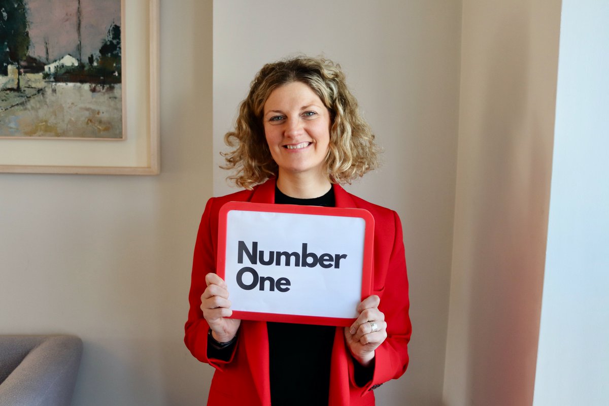 CosgroveNessa's tweet photo. Your Vote Matters
Vote For Real Change
Vote Number One
Vote For The Future, Not The Past

Nessa Cosgrove No1
#GE2020 #Sligo #Leitrim #Donegal #Roscommon #Strandhill #Cartron #Boyle #Manorhamilton #Bundoran #Ballyshannon @labour https://t.co/g6WBCvFA6F