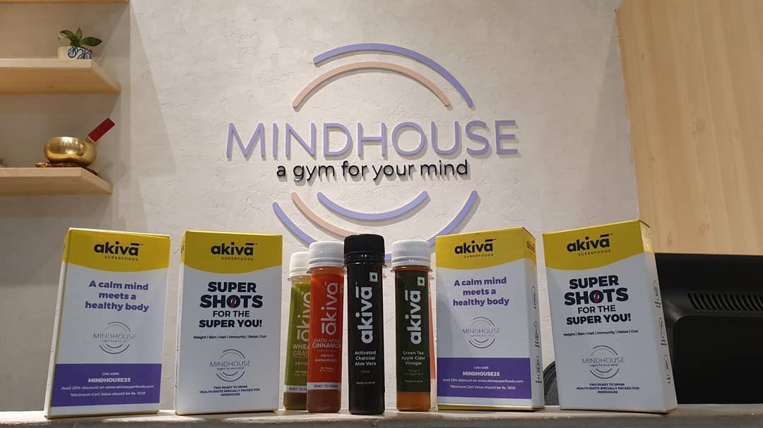 akivasuperfoods's tweet photo. What a fab day at @MindhouseIndia - it was all about finding mindfulness, peace and the calm within. #meditationpartner #meditation101 
Saturday done right. #MyHealthShot #AkivaSuperfoods // @samriddhd @shalabhdotgupta @pankajchaddah https://t.co/egIHDM1O7r