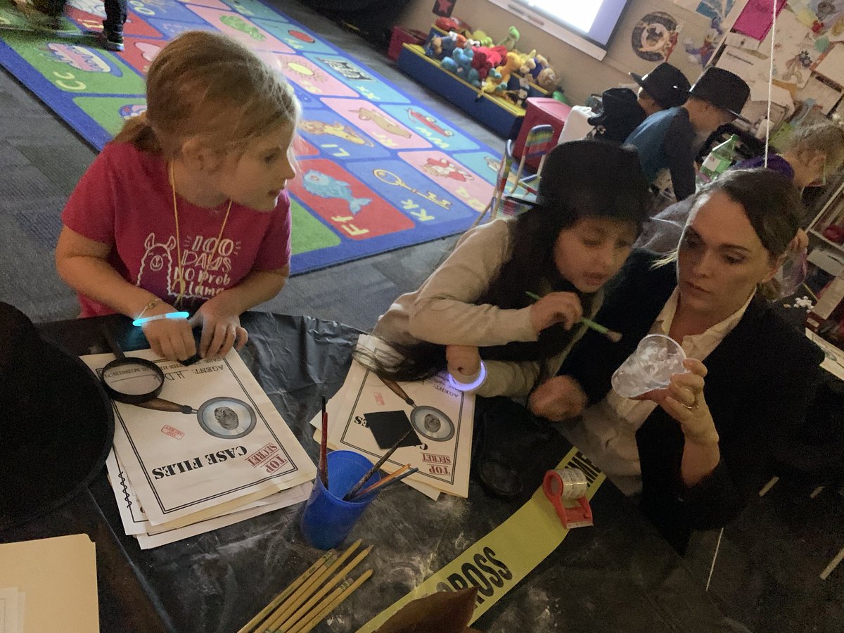 AmberTudor2's tweet photo. Devious number 99 did not want 100s day to happen so he kidnapped Zero the Hero! Our secret agents completed 8 missions and cracked the case! Happy 100 days of school! #piedmontfocus #firstgrade #piedmontes https://t.co/VrBv0eHkOw