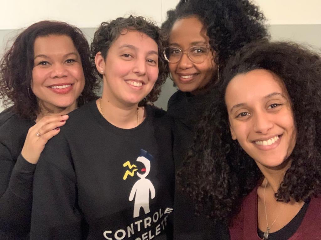 anoushanzume's tweet image. Heerlijk om de geweldige Dione Abdoelhafiezkhan van @IZIsolutions bij ons voor @DipsausPodcast in de studio te hebben! Haar werk tegen politiegeweld en etnisch profileren met @CntrleAltDlt is 🔥🔥🔥🔥🔥🔥🔥🔥🔥🔥🔥