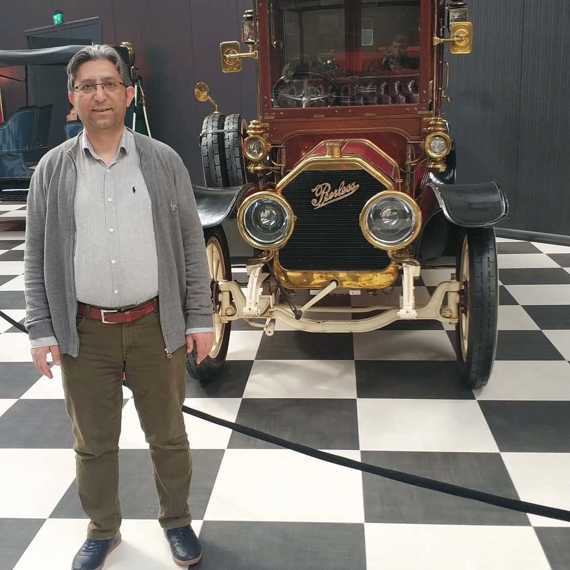muratkoseoglu42's tweet photo. Otomobil tutkunlarının mutlaka uğraması gereken bir yer
Harika bir yer olmuş
Burayı yapan gerçek bir otomobil tutkunu ve tek bir kişiye ait
#keymuseum
#museum
#müze
#izmir
#car
#world
#araba https://t.co/hX0O4xaYeL