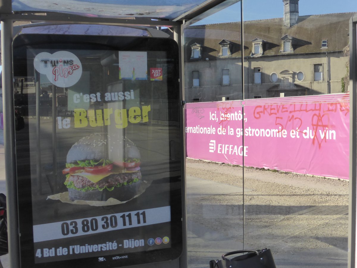 Avoir Images Etiqueta Blague En Twitter actualisé salutations