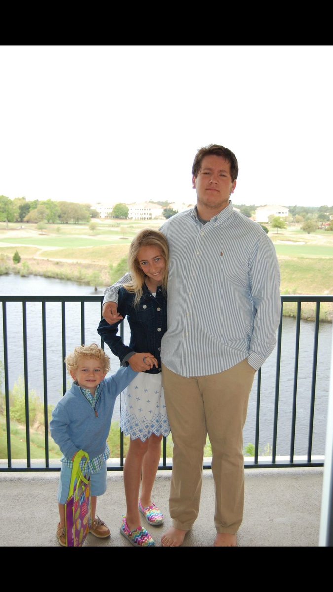 Yantzssunisback's tweet photo. Happy Birthday to Yantz’s one and only Buppy💙 He looked up at you as his hero when he was here and he’s looking down at you, watching over you and beaming with love and pride at the man you have become now. He and Tristen could not have asked for a better brother. We love you💙 https://t.co/st2PBAecUl