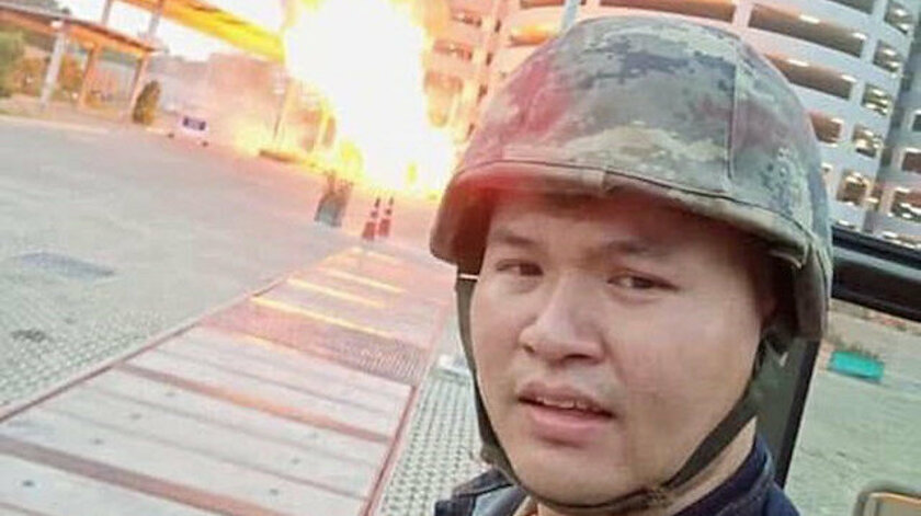 Tajlandia. Żołnierz /dezerter zastrzelił swojego dowódcę, wziął zakładników w domu handlowym, zastrzelił 12 osób, wszystko relacjonował na żywo na FB. Motyw: "jestem zmęczony"