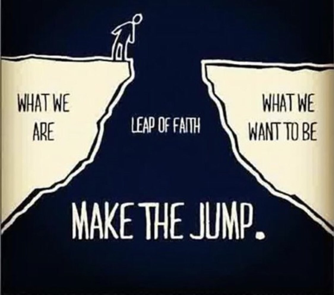 KimKiAdams's tweet image. On your journey, you will continually find yourself at a crossroad. To stay with the familiar is to stick to our comfort zone, but to move towards something better is to take a risk. How can we model this for our students and each other? #Masterlearner #InnovatorsMindset
