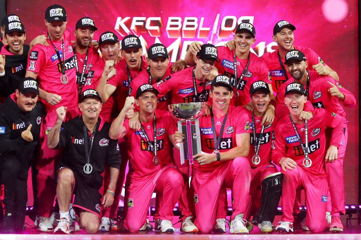 The men in magenta with the 🏆 #BBL09