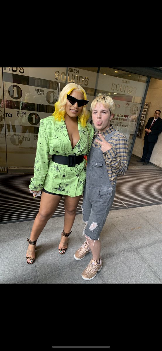 Liambradleypike's tweet photo. @stefflondon I miss you so much steff I’m so so proud of you can’t wait for all the new music and new tour really hope to see you again soon I love you so much Queen 2020 is your year #donforlife #Queen ❤️❤️❤️❤️ https://t.co/eivmSZ2NXs