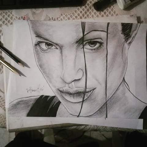 Wirzly's tweet photo. it keeps hurting me that my drawing got stolen, this was my first portrait
#drawing #portrait #pencilart #AngelinaJolie #fanart #artists #art #hand_drawing https://t.co/0NvztYLKaw