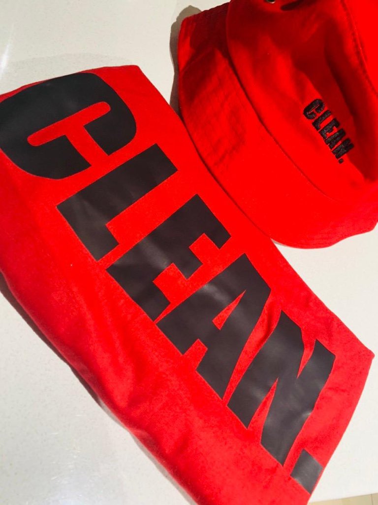 CLEANSKOON's tweet photo. CLEAN. 

The CLEANEST CLOTHING BRAND 

T-SHIRTS = R200
Cap/Spoti = R150

COMBO(spoti+T-shirt) =R300

We deliver nationwide order now clean.skoon@gmail.com /0793632088 
#ValentinesDay special #DJSBU #LOCALORNOTHING #trevornoah 
Faster growing local clothing brand #
CLEAN. https://t.co/V00SELdq5D