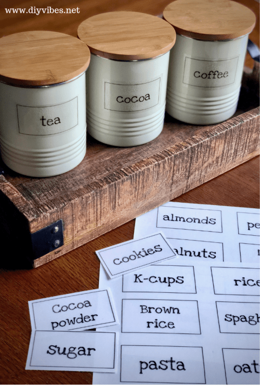 Free Printable Pantry Labels to Organize your Kitchen from DIY Vibes buff.ly/38MpF71