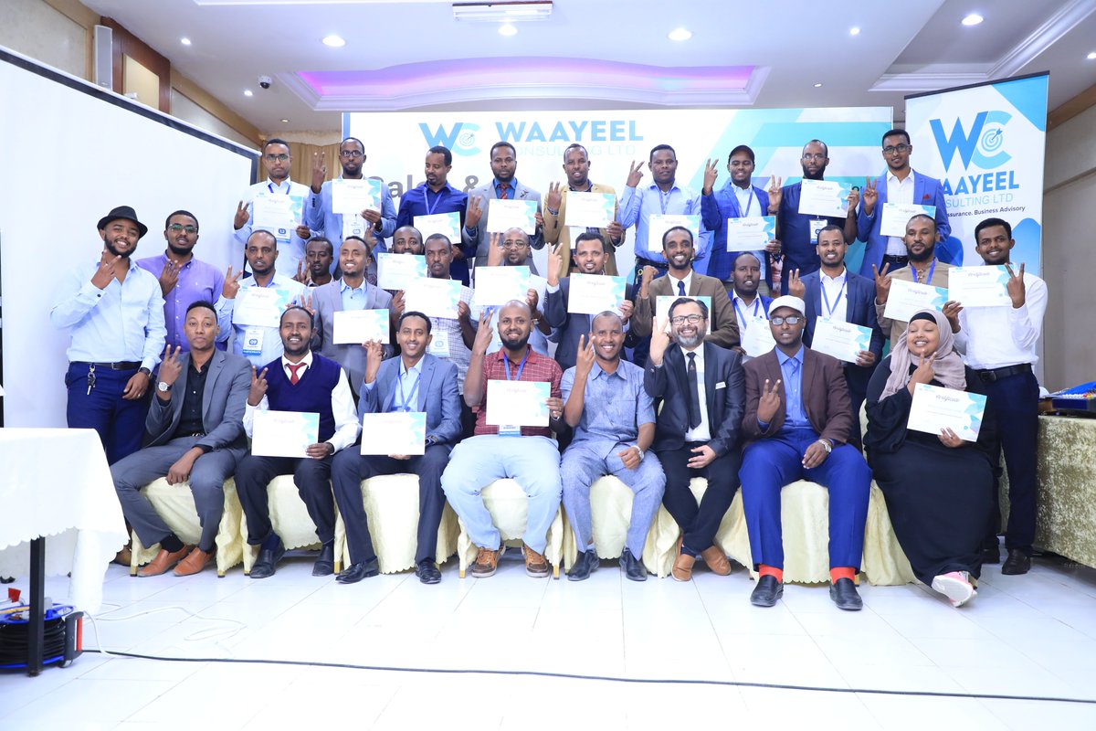 waayeelconsult's tweet photo. The ending ceremony of the two days workshop in Sales and Communication workshop delivered by Sushil Arora,
The ceremony witnessed participants from corporate companies receiving certificates and sharing their experiences.
#Salescommunication #Brightsolutions #Profitableresults https://t.co/94YfXO3C9h