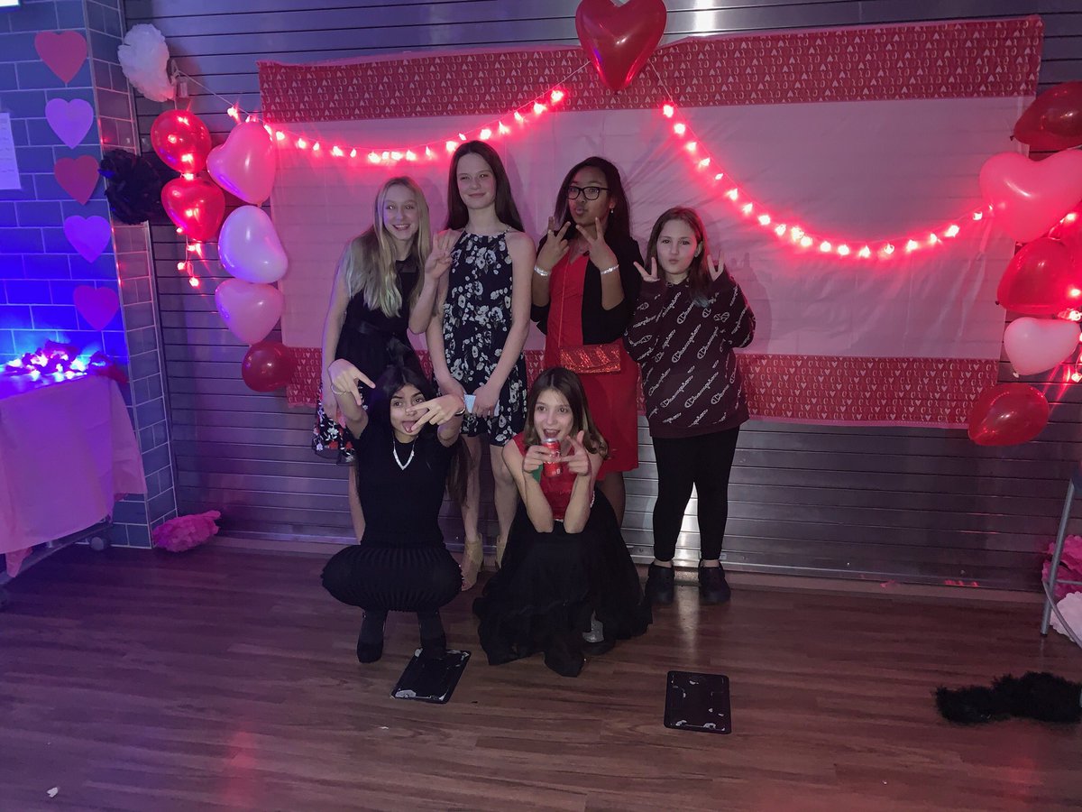 LunenburgMS's tweet photo. LMS Valentine’s Day Dance💕 https://t.co/TZs90EpQd1