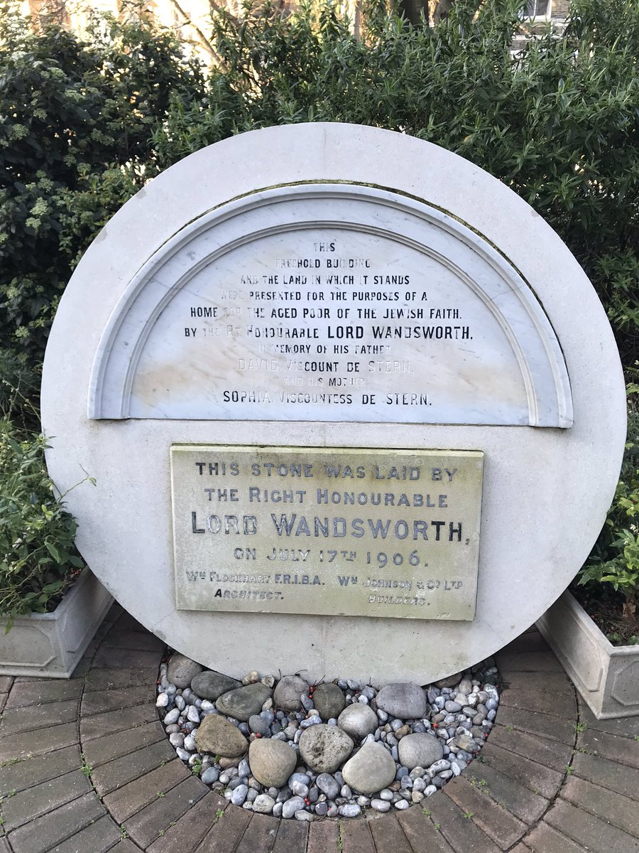holland_tom's tweet photo. On Nightingale Lane, beside where the #Falconbrook crosses it, stands the splendidly names Home for the Aged Poor of the Jewish Faith. Bless the Rt Honourable Lord Wandsworth... https://t.co/Xd9kZph3FR