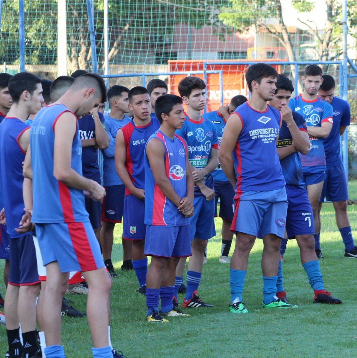 Indefbc1925's tweet photo. Tras la presentación del cuerpo tecnico y jugadores comenzaron los trabajos en él Gregor...
#Sub_20 (Reserva) https://t.co/WiHxj95oa0