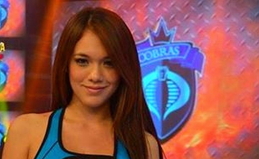 AEspectaculos's tweet photo. Jazmín Pinedo recuerda el inesperado cambio que la llevó a ser parte de las Cobras en EEG [VIDEO] ► https://t.co/DQoKqhRP54 https://t.co/cUBvQDqbcE