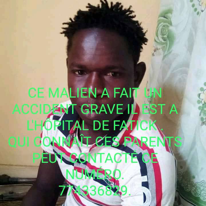 senego's tweet photo. Bonjour ce malien s'appelle Adama koumaré il à fait presque deux mois dans le Komat à l'hôpital régional de fatick 
Suite à un accident depuis il est là sans parent ni accompagnant. Svp une faveur pour retrouver ces parents
Max de partage svp https://t.co/MeISldLkTV