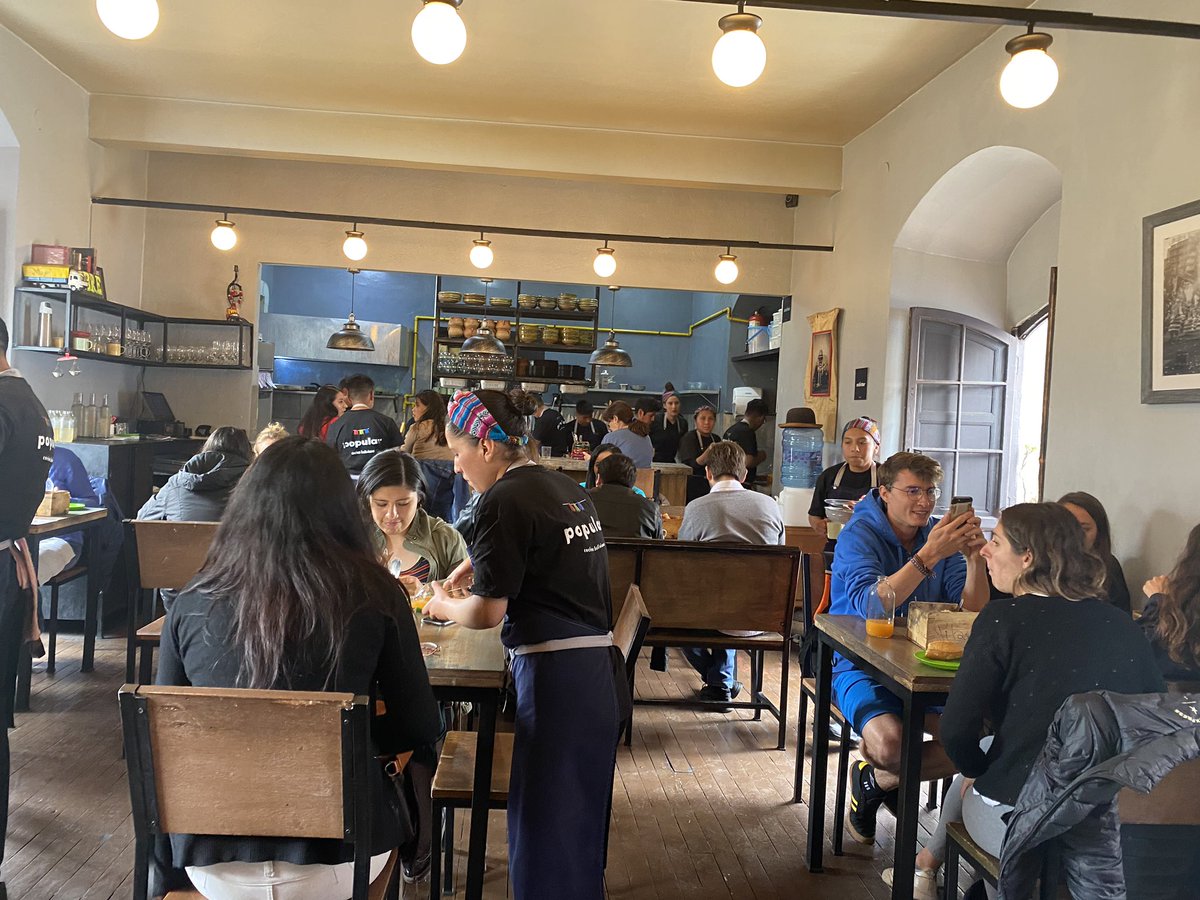 MalkyJp's tweet photo. En una nueva Bolivia libre, son muchas las oportunidades para explotar nuestros talentos. Felicidades Cocina Popular por un emprendimiento local exitoso.#Boliviaemprendedora https://t.co/jxkgnQCT0B
