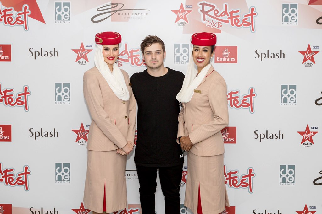 emirates's tweet image. With outstanding acts and dazzling entertainment, the 2020 edition of @RedFestDXB painted the town red again! @MartinGarrix @noahcyrus @machinegunkelly @bastilledan 
#RedFestDXB #EmiratesAirline #FlyEmiratesFlyBetter