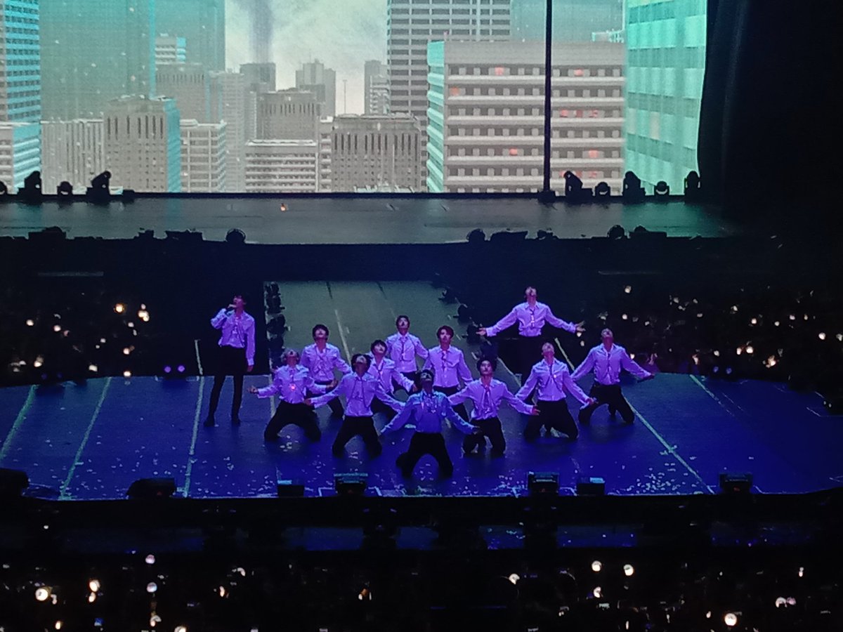 straykilled's tweet photo. 200208 💖✨

#OdeToYouInMNL @pledis_17 https://t.co/YRSk38Hmjp