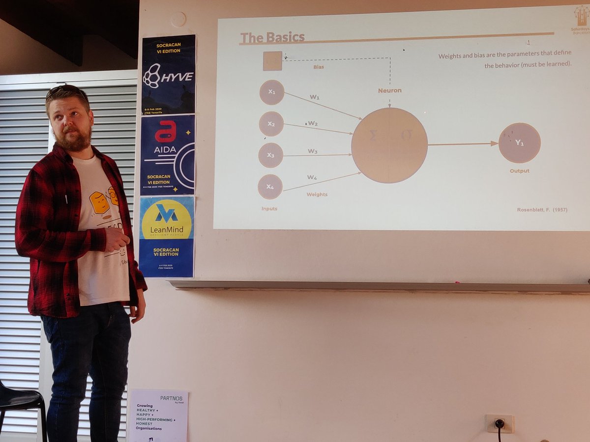 <a href="/georgestudenko/">George N. Studenko</a> explaining Deep Learning #Socracan2020 <a href="/BavelVoxel/">Voxel</a>