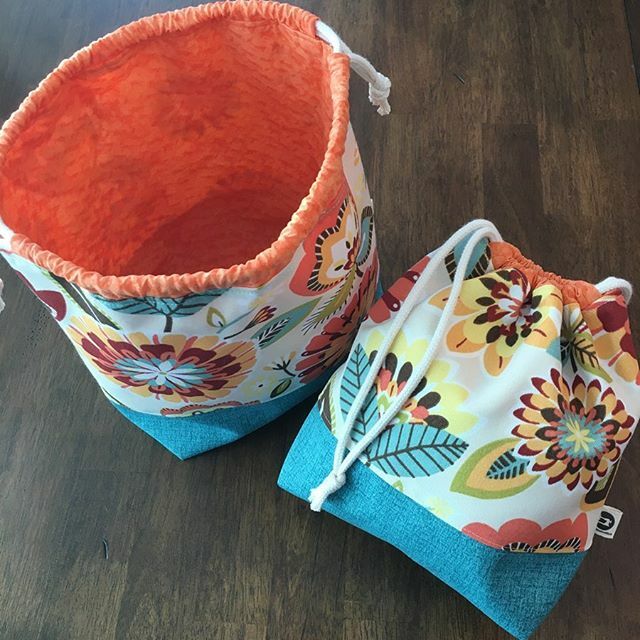 hammerstitch's tweet photo. Super cute drawstring bags!  Gifted these to my very crafty sister-in-law🎉🎂💕 #handmadebag #projectbag #knittingbag #sotakpatterns #hammerstitch #hamont https://t.co/yHJ1crIyPd