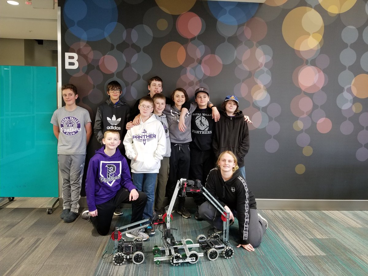 JBaumchen's tweet photo. @RVMSPanthers teams finished preliminary rounds in 8th, 23rd and 24th respectively. Team 3 advances to the tourney rounds. https://t.co/Cg5IHn902T
